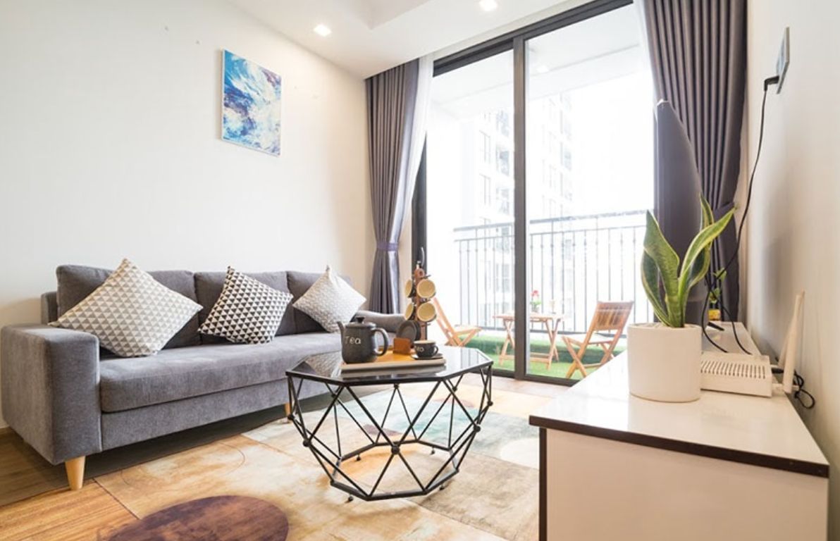 Cho thuê gấp căn hộ 2PN Vinhomes Green Bay Mễ Trì, DT 90m2, hướng Tây Nam